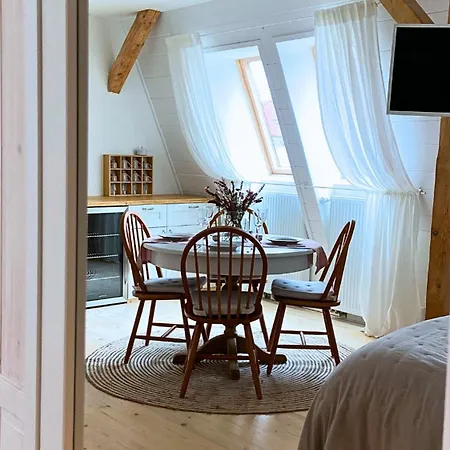 Oda ve Kahvaltı Sebuzinka